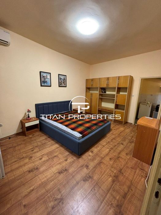 Дава се под наем Двустаен апартамент в Бургас, Център - 55 кв.м за 398.82 € - Снимка #6