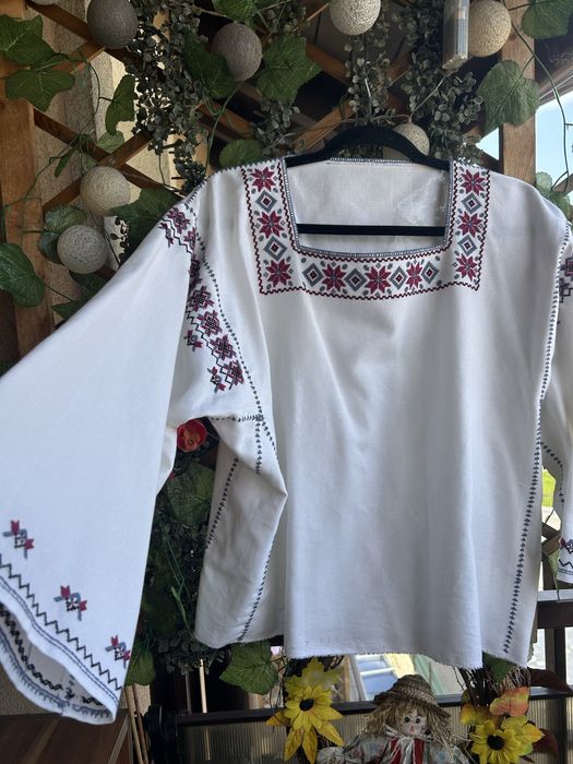 Ie romaneasca handmade