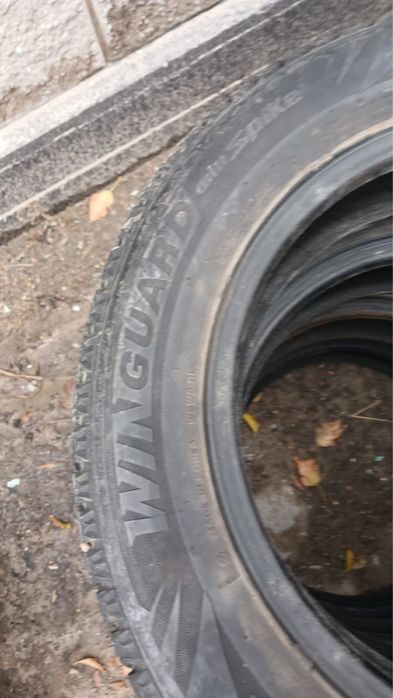 Продам шины зимние