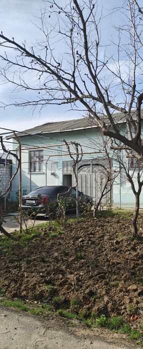 Majnuntol mahalla 6 sotix uy tupik