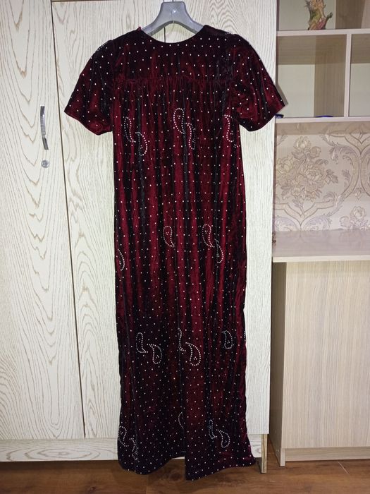 Bardoviy rangli koʻylak