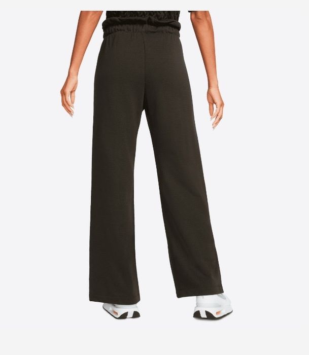 Продам спортивные брюки