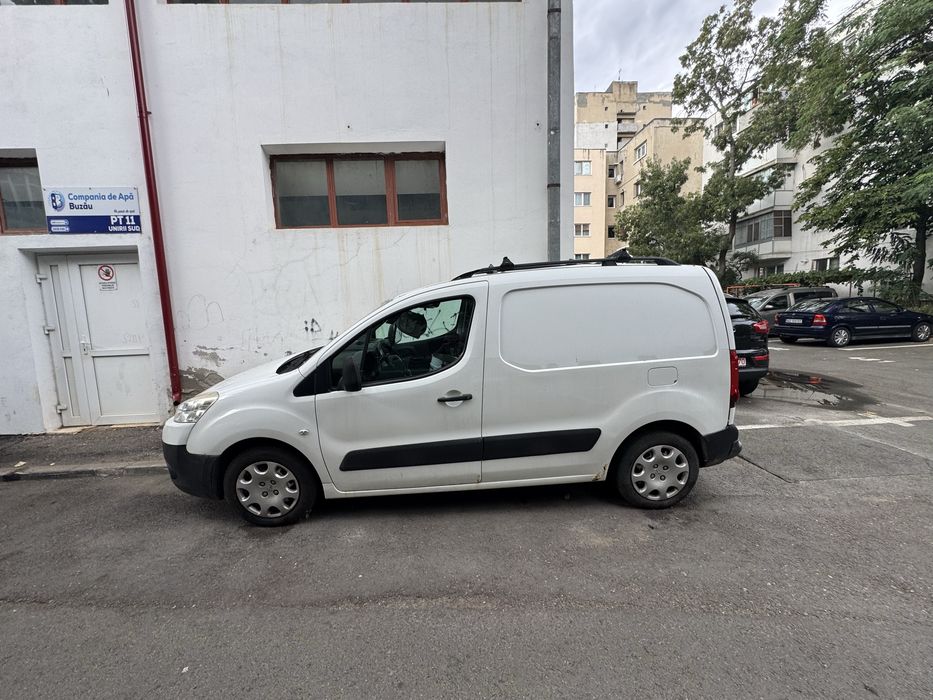 Peugeot partner 2011 3 locuri