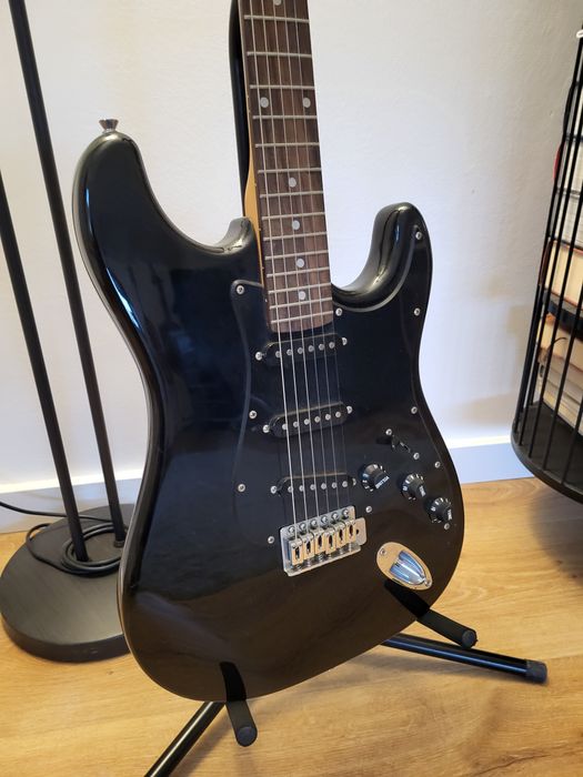 Chitara electrica Clifton-Fender Stratocaster