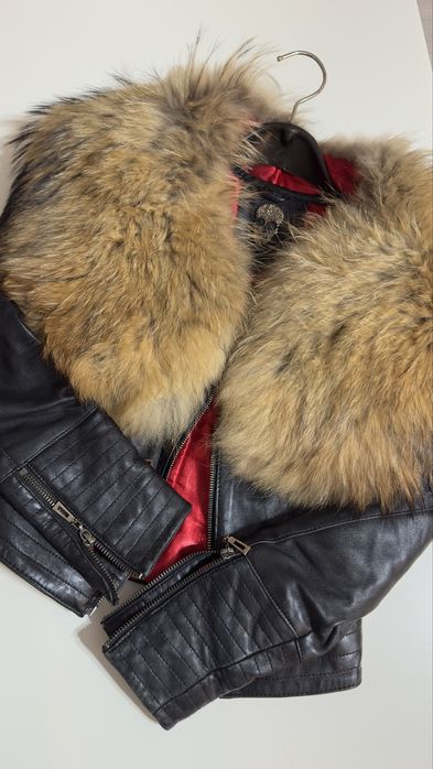 Кожено яке естествена кожа и голяма яка  от естествен косъм