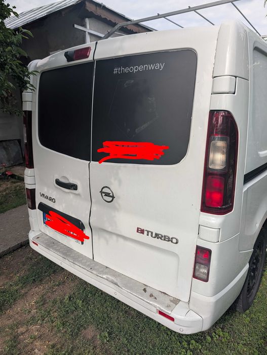 Opel vivaro biturbo 2015