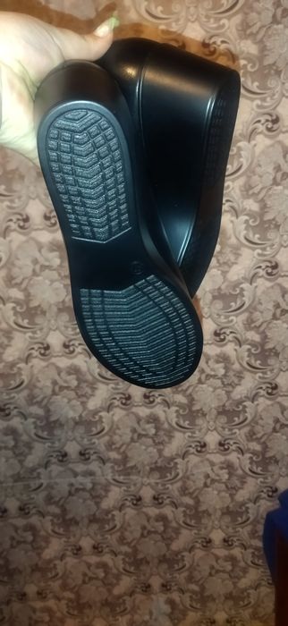 Продам туфли на плодформи