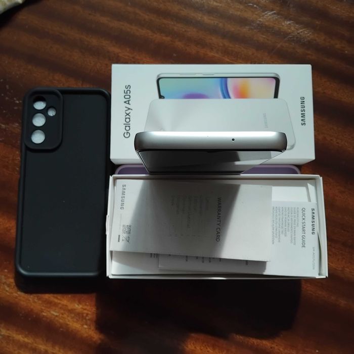 Samsung   A05s Модел 2024 г Dual SIM 64GB  4GB с 1 г и 7м  гаранция