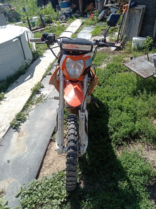 Продам рейсер эндуро 200 есть торг