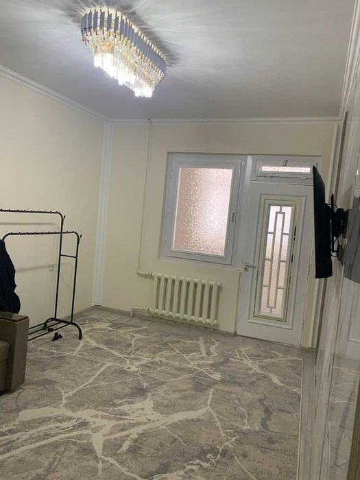 Юнусабад 8кв. Сдается 1-ком переделенная 2-ком