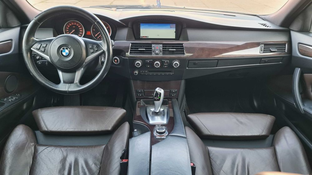 BMW E60 LCI Edition - 520dA - 177 CP - full option - an 2009 - Euro 5
