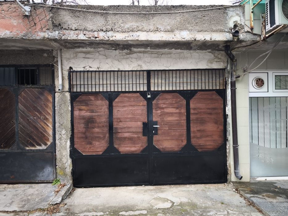 Отдавам гараж под наем