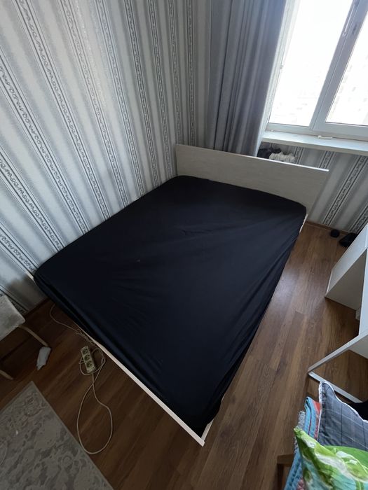 Продам спальную кровать