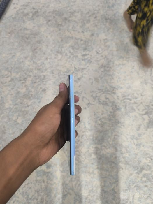 Redmi 4/128 GB sotiladi