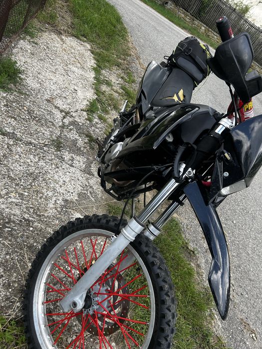 Motocicleta MZ125 A1