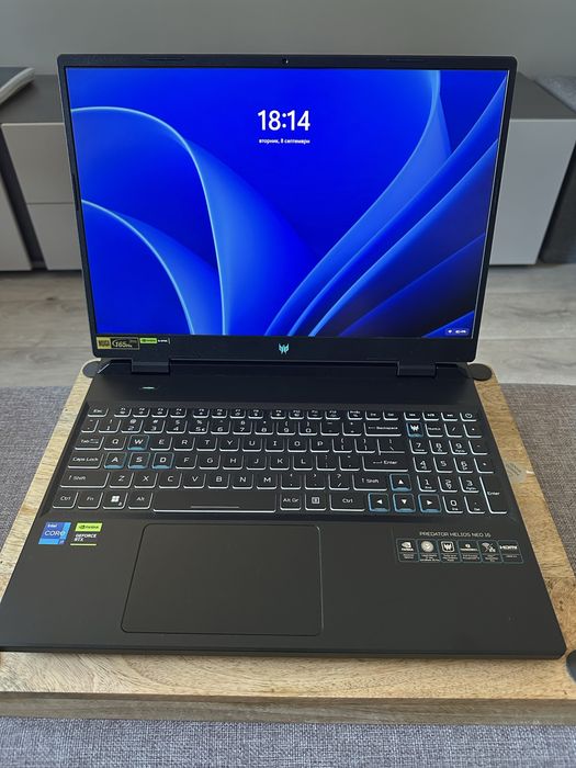 Acer Predator Helios Neo 16 / i7-13700HX / RTX 4060 8GB / 16GB RAM / 1TB SSD