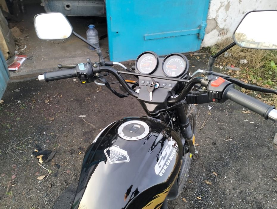 Мотоцикл продаётся срочно.