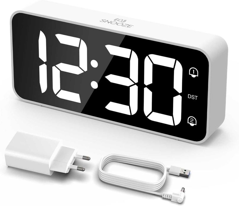 LED Цифров будилник с адаптер,регулируема сила на звука, голям екран