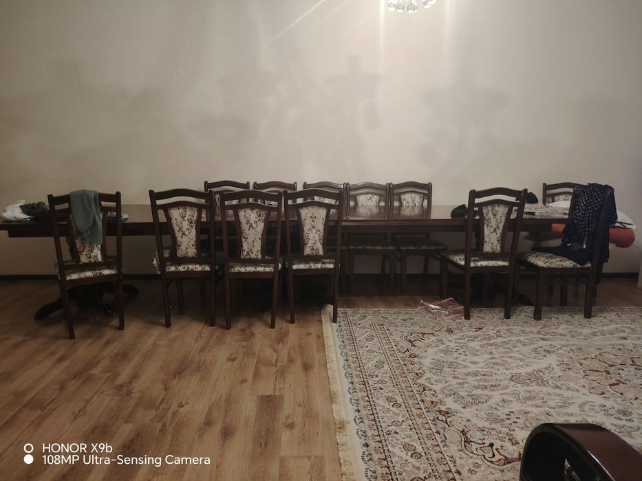 Продаётся домашний мебель