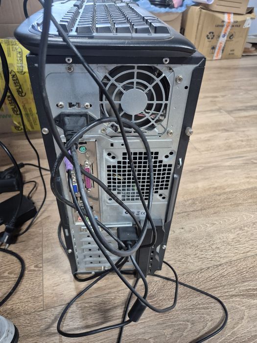 Vand unitate PC - desktop