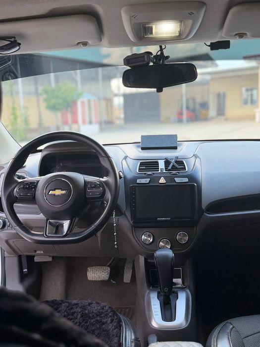 Срочна сотилади 9200 $