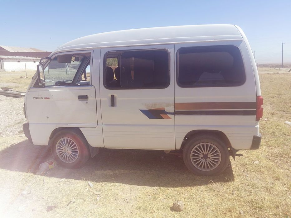 Damas 1996 yil matori ozmoz moy yiydi