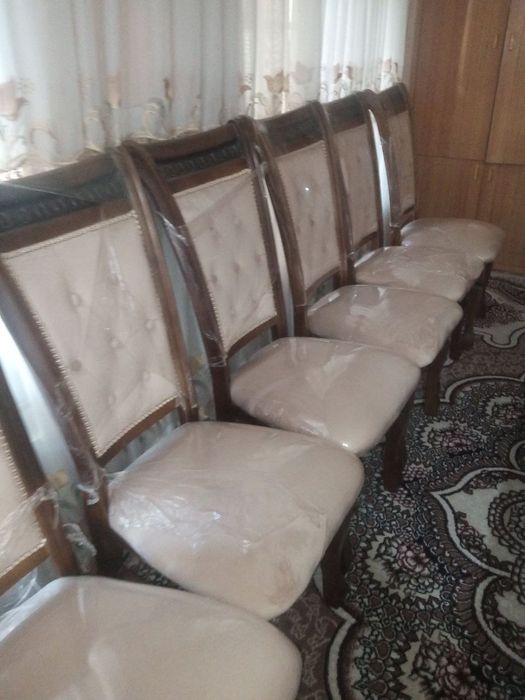 Mebel sotaman yangi stulchiklari yonģoqdan 12talik