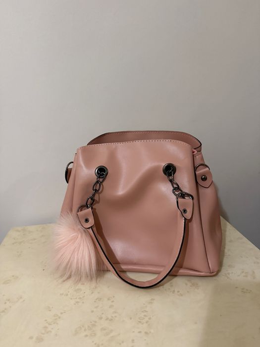 Дамски чанти като нови