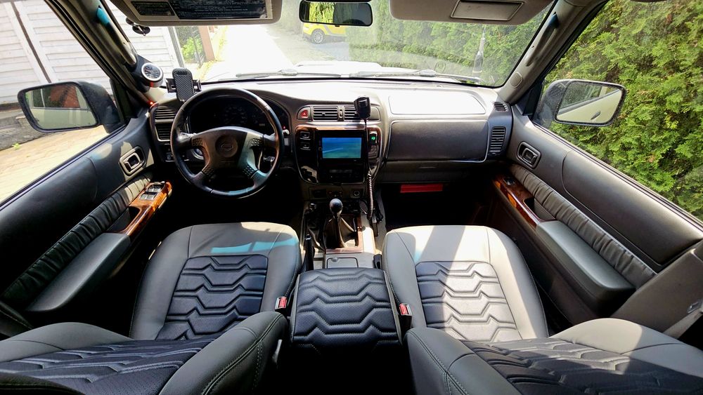 Vând  NISSAN PATROL