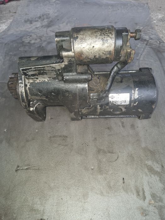 Части за  Нисан Навара D22 133кс Chasti  Nisan Navara