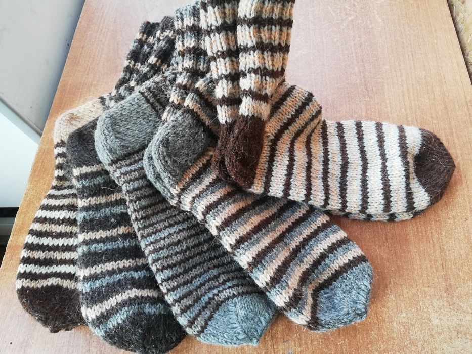 Носки ручной работы