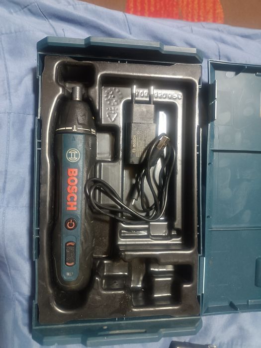 Surubelnita cu acumulator Bosch