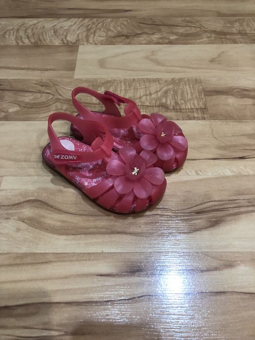 Продам размер 23-24