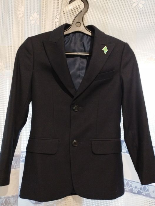 Пиджак  и жилет  на мальчика