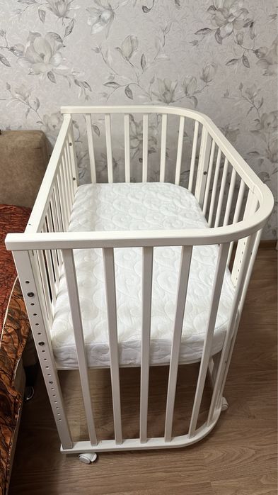 Детский манеж. 20000 тг