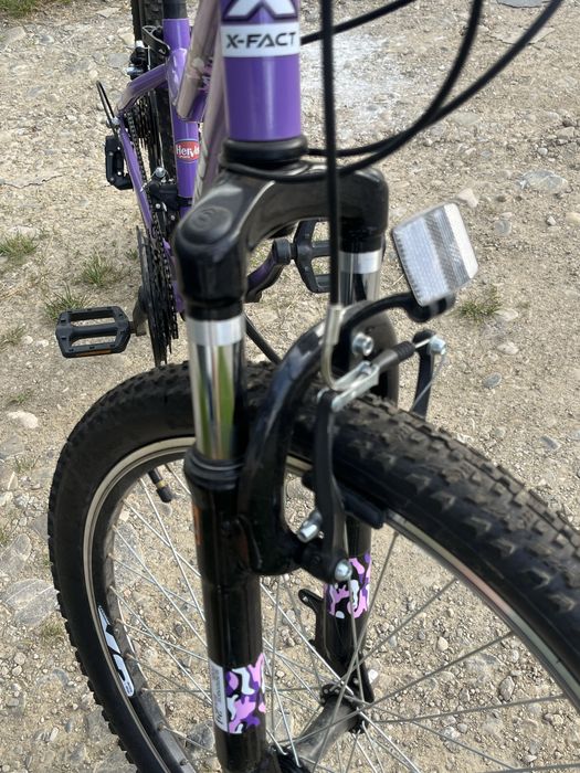 Vând bicicletă.