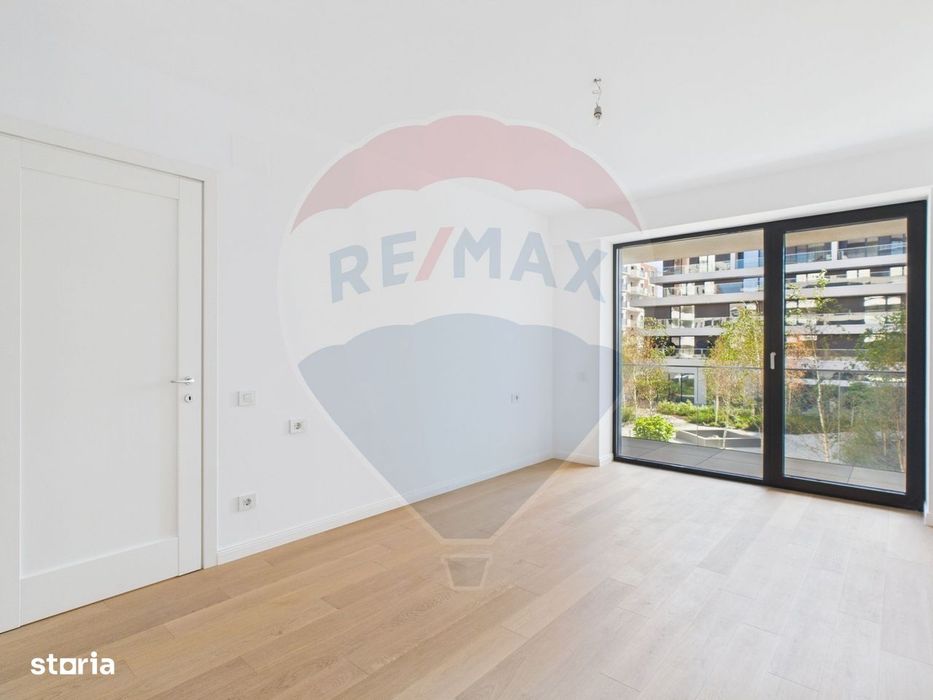 Apartament 3 camere de vanzare