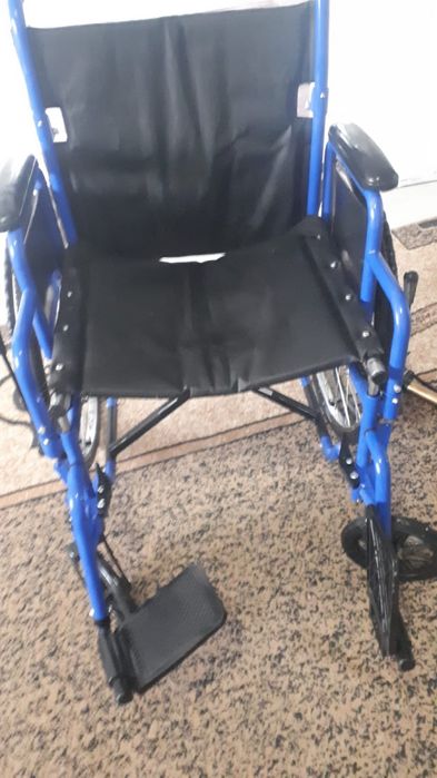 Инвалидная коляска