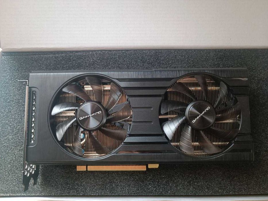 Видеокарта Gainward RTX3060 12gb в идеальном состоянии