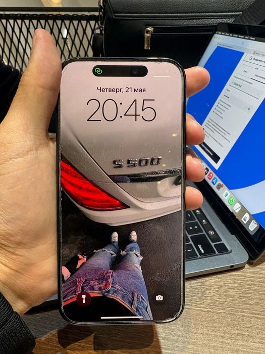 Продам IPhone 15 Pro 256gb