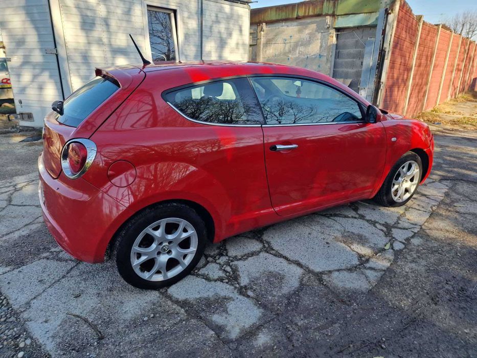 Алфа Ромео мито на части