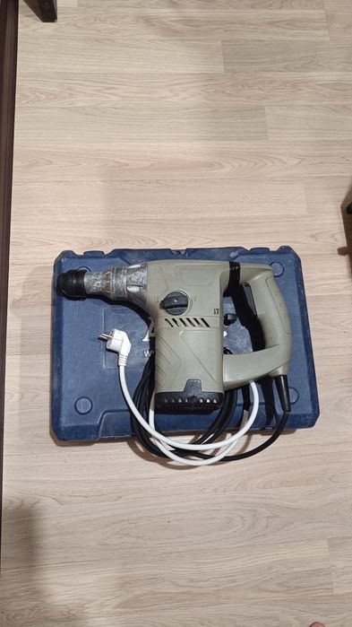 Перфоратор кроун