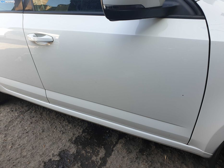 Usa Usi Portiera Portiere Dreapta Fata Skoda Octavia 3 2013 - 2020 Culoare LS9R [K5826]