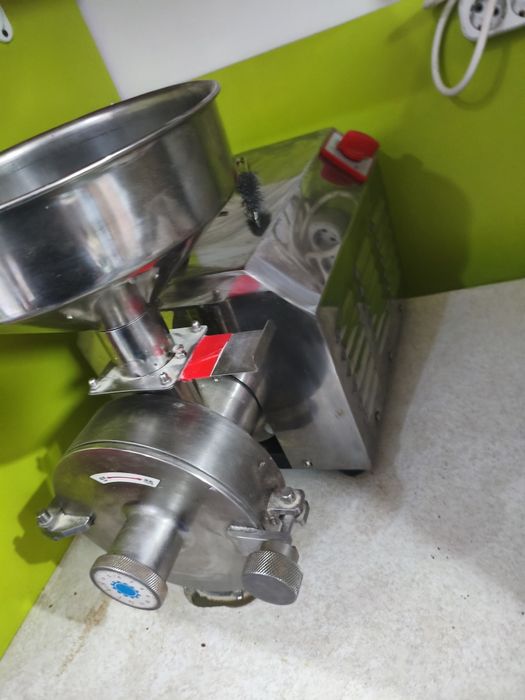 Мельница жерновая