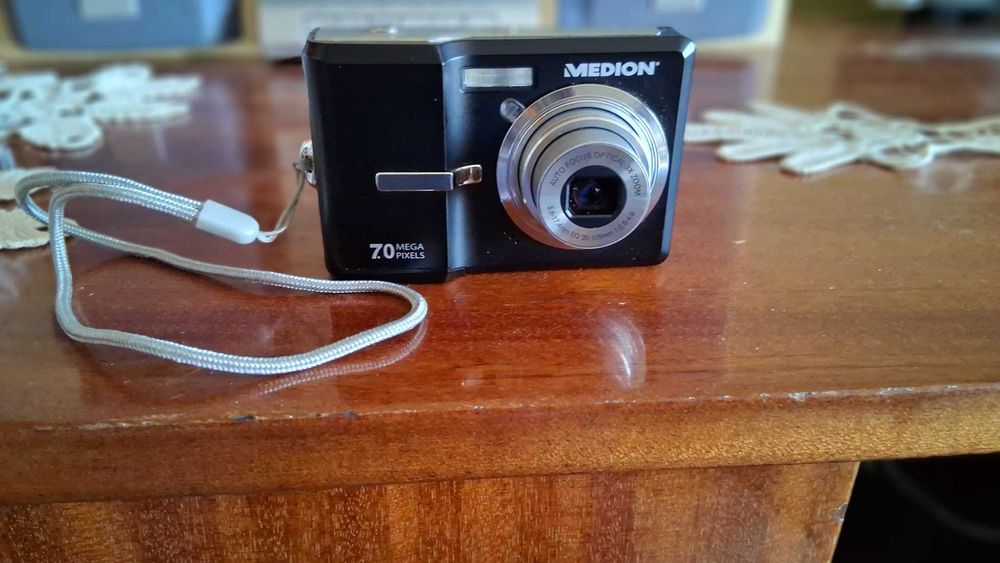 Aparat foto digital Medion