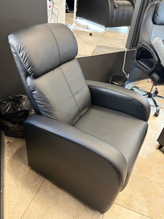 Кожен стол за педикюр