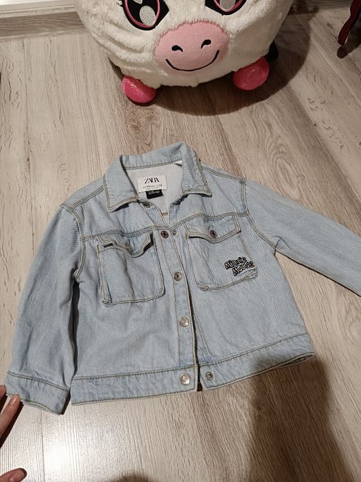 Vand geaca blugi zara 110