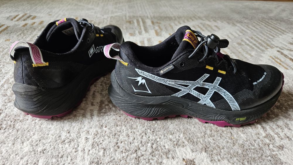 Adidasi de alergare / trail Asics Gel Trabuco 12 / Femei/ Dama