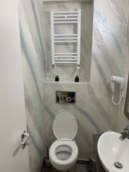 Inchiriez 2 Apartamente Regim Hotelier Acceptam carduri vacanța !!!