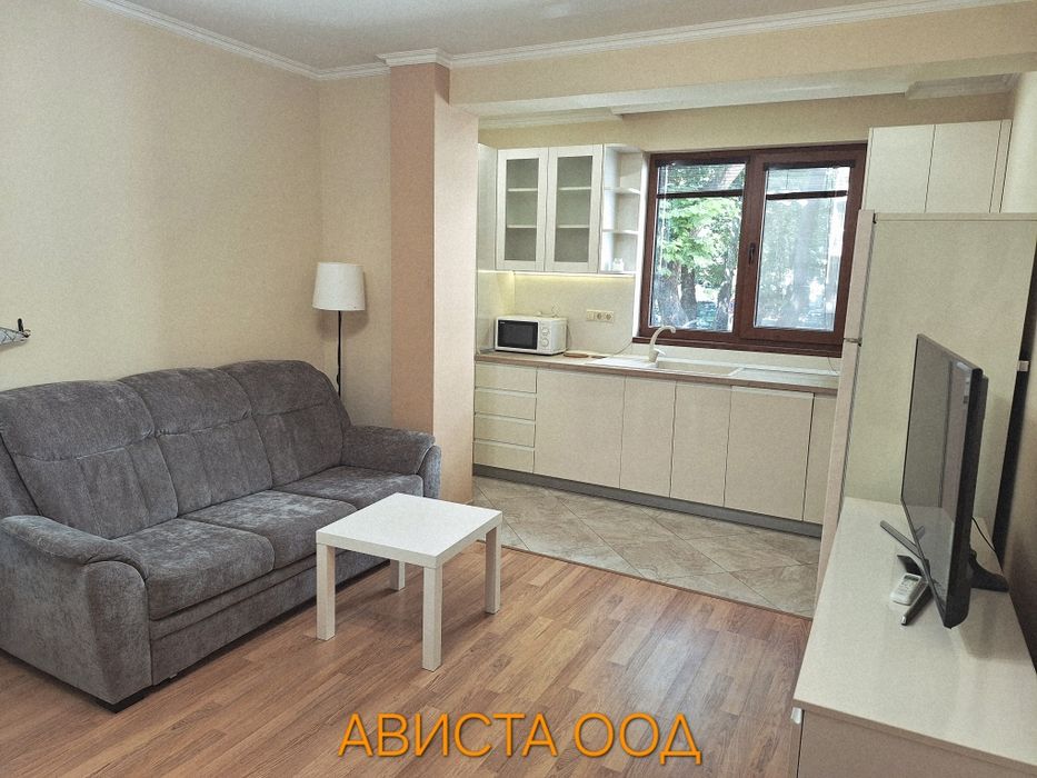 Дава се под наем Двустаен апартамент в Варна, м-т Траката - 60 кв.м за 561 € - Снимка #2